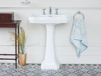 VICTORIAN-Pedestal-washbasin-Burlington-Bathrooms-504382-rel6c9a5c8d.jpg thumb image